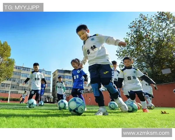 卷发足球明星盘点谁是绿茵场上的卷毛王者